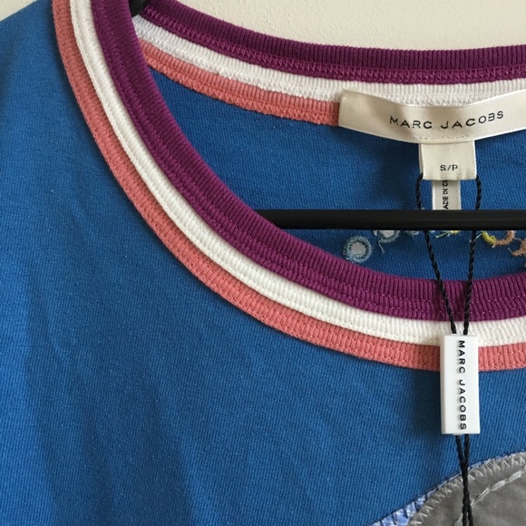 Marc Jacobs graphic tee with super funky design - Picture 2 of 3